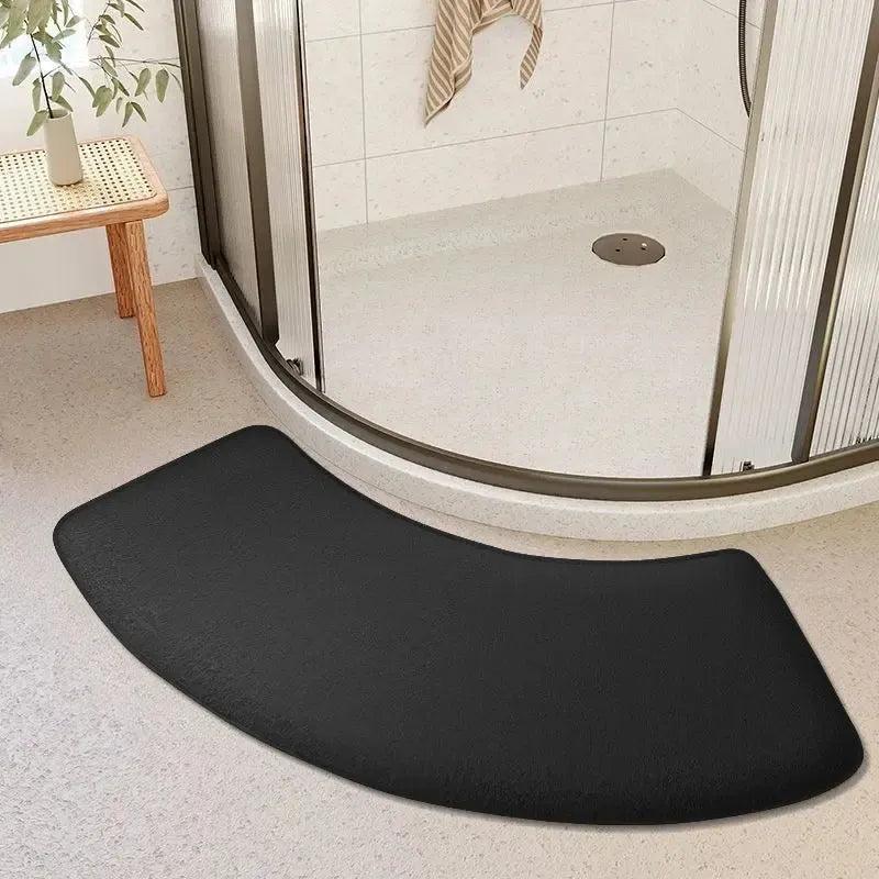 Tapis de bain demi-lune noir sobre